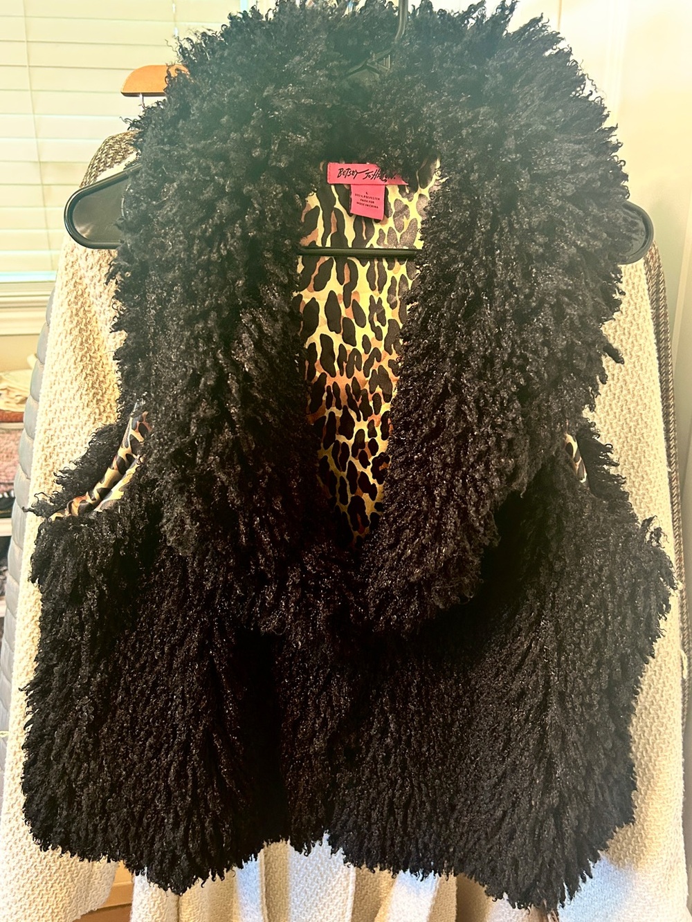 Betsey Johnson Black Fuzzy Vest - L